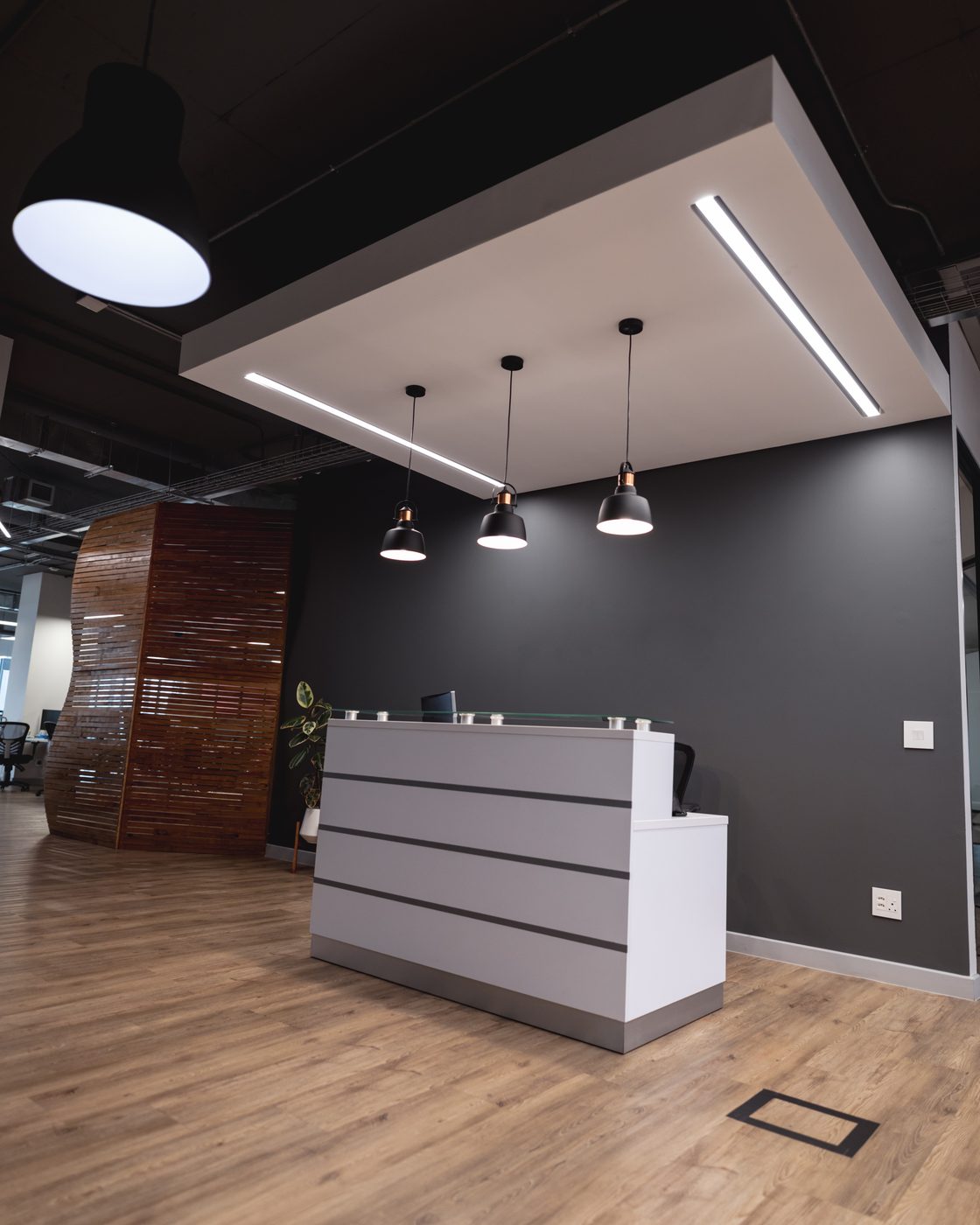 Empty reception counter in a vacant commercial office suite